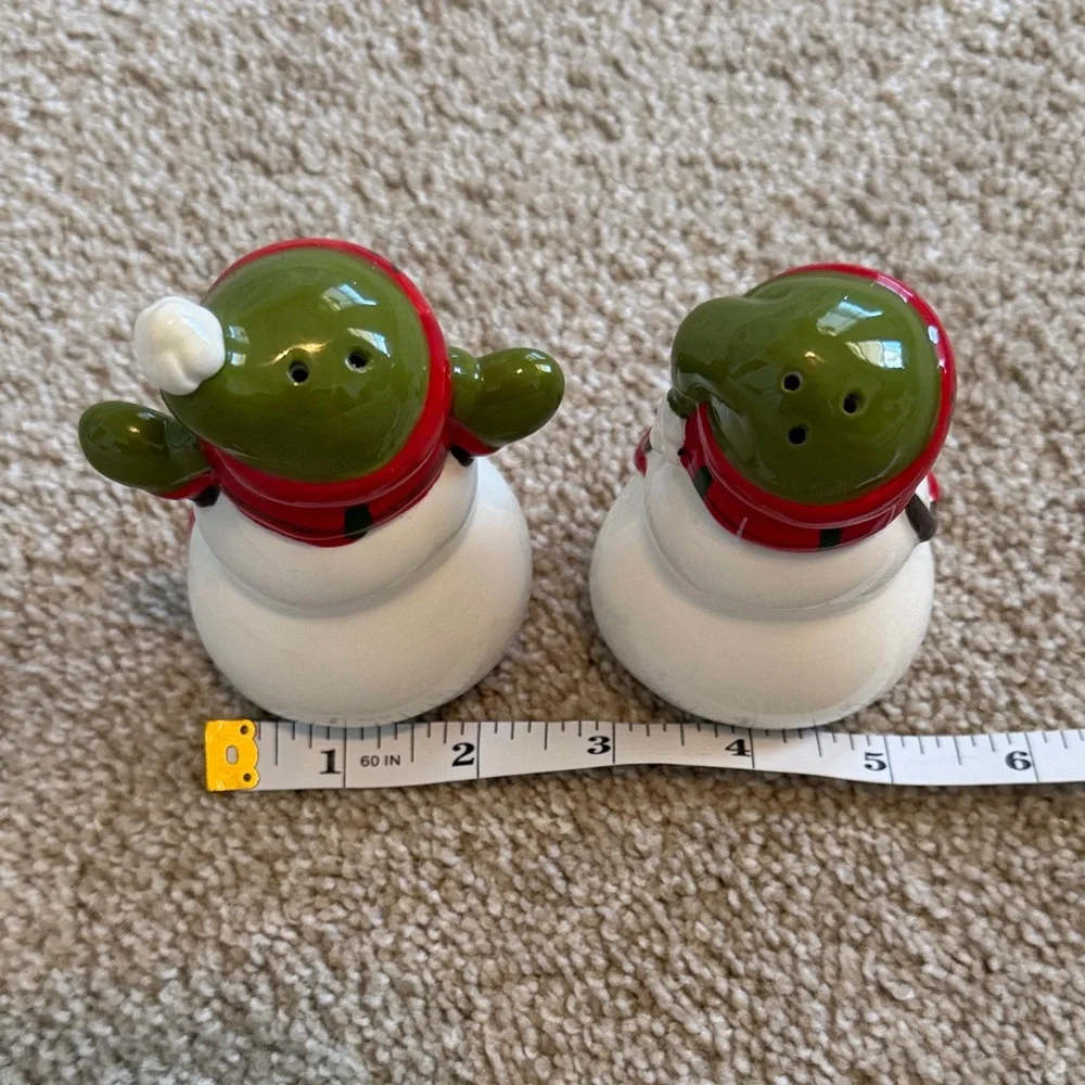 Holiday Snowman Salt & Pepper Shakers